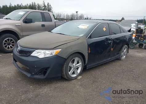 2014 Toyota Camry Se z USA, uszkodzony, nr VIN 4T1BF1FKXEU813671